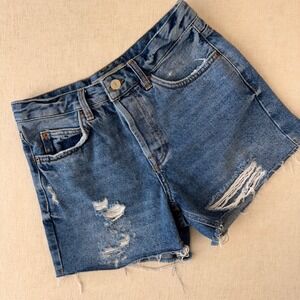 Topshop Moto Ashley Blue Distressed Denim Shorts High Waist Button Fly Size 2